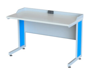 Стол лабораторный ученический c бортиком и розетками